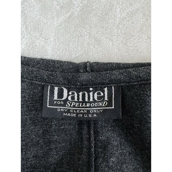 VTG 80s Daniel for Spellbound Elegant Charcoal Gray Wool Hooded Scarf Cape OS - Picture 6 of 9